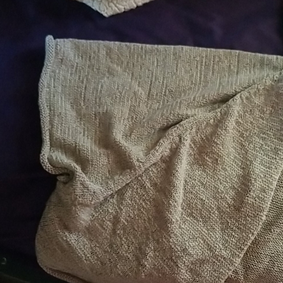 WD.NY Batwing Knitted Hoodie - Picture 2 of 4